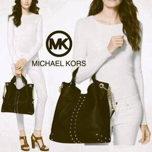 𝘝𝘛𝘎 𝗠𝗜𝗖𝗛𝗔𝗘𝗟 𝗞𝗢𝗥𝗦 Uptown Astor Leather Shoulder Tote Bag Black